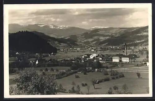 AK Bärnbach, Ortsansicht mit Fabrik und Bergpanorama aus der Vogelschau