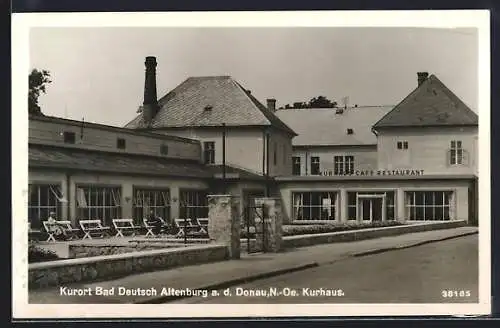 AK Bad Deutsch Altenburg a. d. Donau, Strassenpartie am Café Restaurant Kurhaus