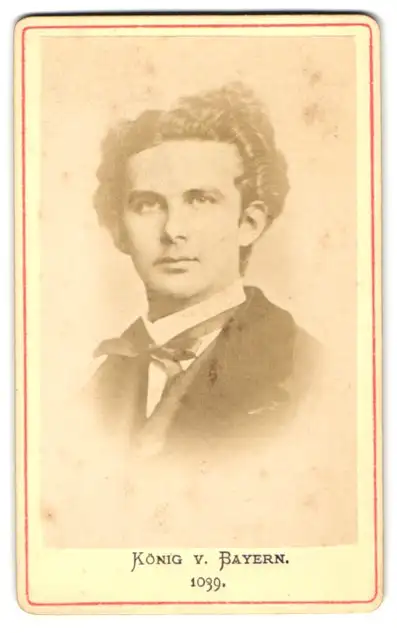 Fotografie unbekannter Fotograf und Ort, Portrait König Ludwig II. von Bayern 0
