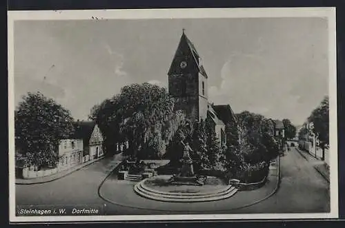 AK Steinhagen i. W., Dorfmitte mit Kirche