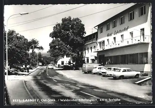 AK Lafnitz /Ost-Stmk., Strassenpartie mit Hotel Lafnitzerhof