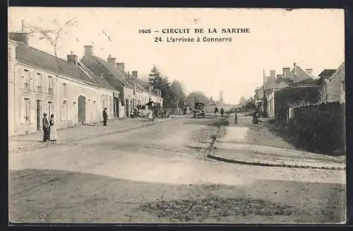 AK Circuit de la Sarthe 1906, L`arrivée à Connerré, Autorennen