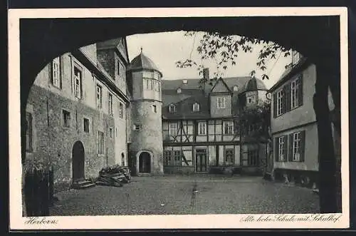 AK Herborn / Dillkreis, Alte hohe Schule mit Schulhof