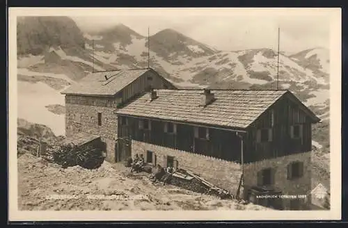 AK Simonyhütte, Blick auf die Hütte am Dachstein