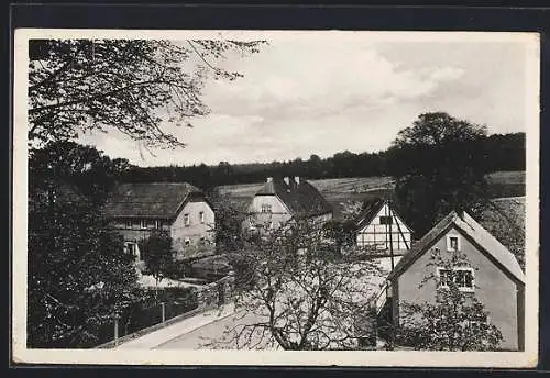 AK Ullersdorf / Radeberg, Gasthof Schmiede-Schänke mit Nachbarschaft