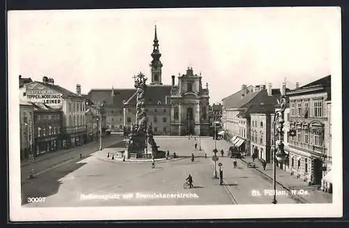 AK St. Pölten /N.-Oe., Rathausplatz mit Franziskanerkirche