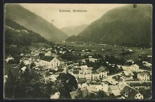 AK Schruns /Montavon, Ortsansicht vom Berg aus