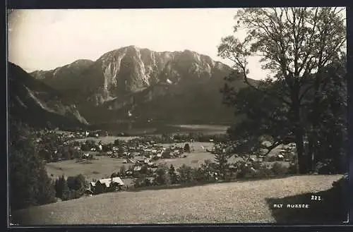 AK Aussee, Ortsansicht mit Bergpanorama