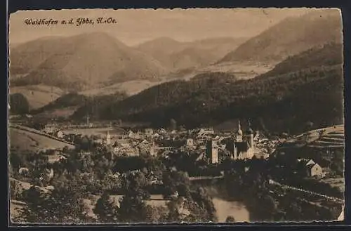 AK Waidhofen /Ybbs, Teilansicht mit Bergen von oben