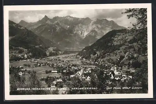 AK Schruns-Tschagguns, Ortsansicht mit Zimba und Vandanserwand