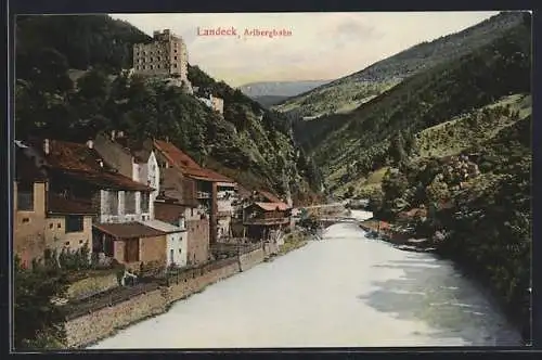 AK Landeck /Arlbergbahn, Flusspartie mit Schloss und Brücke