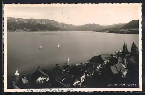 AK Attersee /Attersee, Ortsansicht mit Seeblick aus der Vogelschau