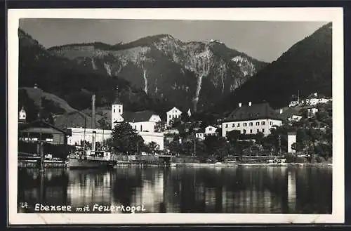 AK Ebensee, Ortsansicht vom Wasser aus, mit Feuerkogel