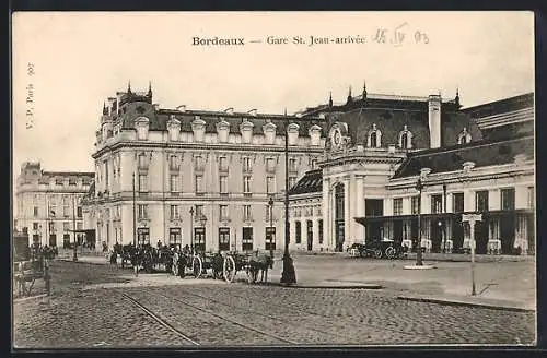 AK Bordeaux, Gare St. Jean - arrivée, Bahnhof