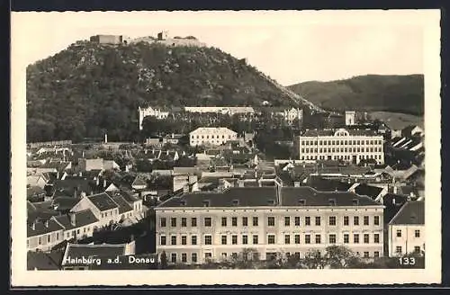 AK Hainburg a. d. Donau, Teilansicht mit der Burg