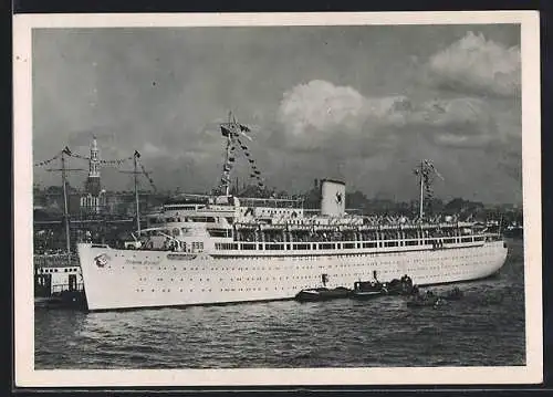 AK Hamburg, KdF-Schiff Wilhelm Gustloff im Hafen