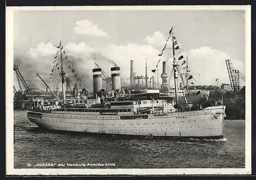 AK Passagierschiff Oceana der Hamburg-Amerika-Linie vor der Küste