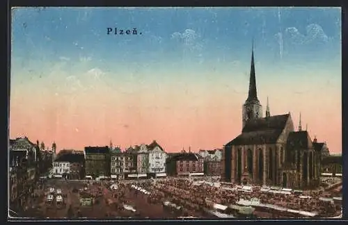 AK Plzen, Markt vor der Kirche