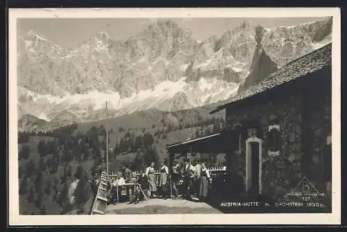 AK Austria-Hütte mit Dachstein und Gästen