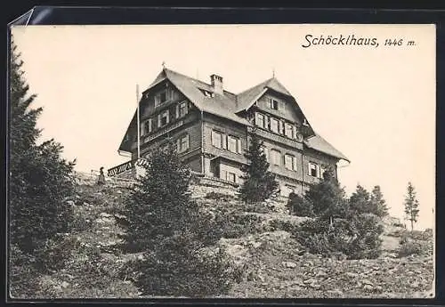 AK Schöcklhaus, Blick hinauf zur Berghütte