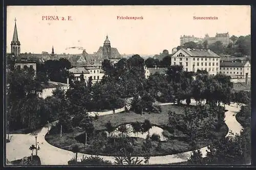 AK Pirna a. E., Friedenspark mit Sonnenstein aus der Vogelschau