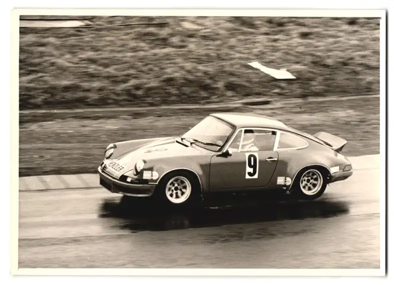 Fotografie Motorsport 1000km Rennen Nürburgring 1970, Rennwagen Porsche 911 RS Startnummer 9 0
