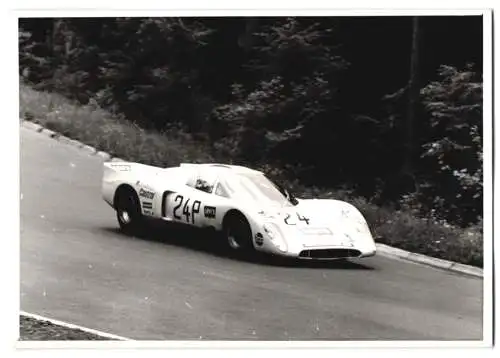 Fotografie Motorsport 1000km Rennen Nürburgring 1970, Rennwagen Chevron B16 Startnummer 24