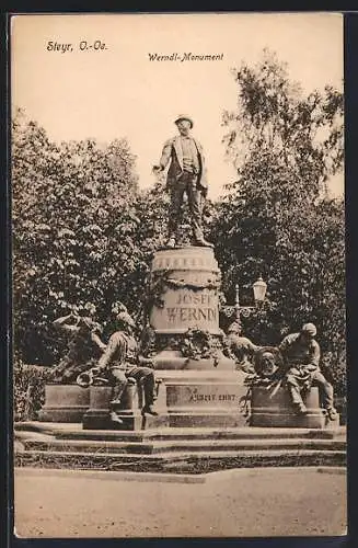 AK Steyr /O.-Oe., Blick auf das Josef Werndl-Monument