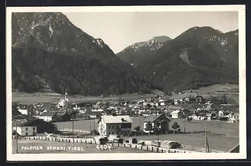 AK Fulpmes /Stubai, Totalansicht gegen die Berge