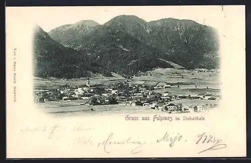 AK Fulpmes /Stubaithal, Blick auf Ort mit Bergen im Hintergrund