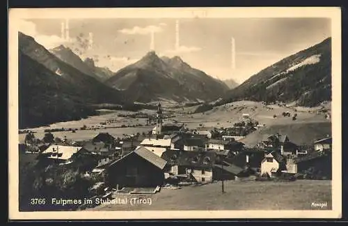 AK Fulpmes im Stubaital, Ortsansicht gegen Kirchdachspitze, Ilmspitze, Elfer- und Zwölferspitze, Stubaigletscher