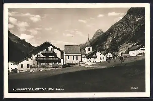 AK Planggeross /Pitztal, Ortsansicht im Bergidyll