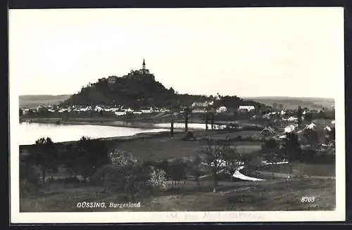 AK Güssing, Ortsansicht mit Blick zur Burg