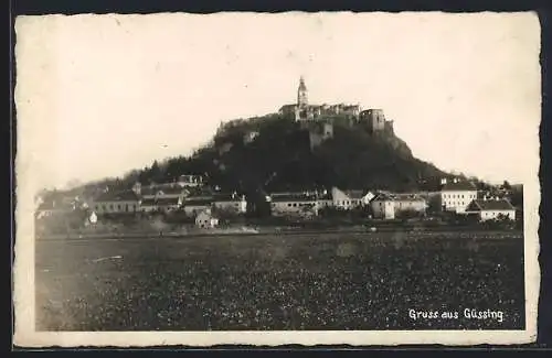 AK Güssing, Ortsansicht mit Blick zur Burg