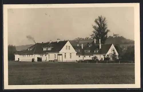 AK Bad Schallerbach /O.-Ö., Provisorisches Kurhaus mit Garten