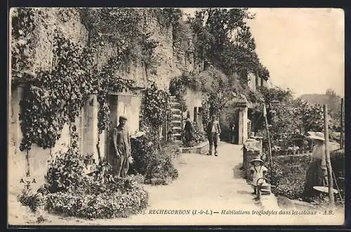 AK Rochecorbon, Habitations Iroglodytes dans les coteaux