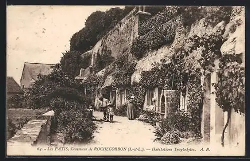 AK Les Pâtis, Indre-et-Loire, Habitations Troglodytes