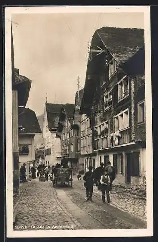 AK Andermatt, Strassenpartie mit Anwohnern
