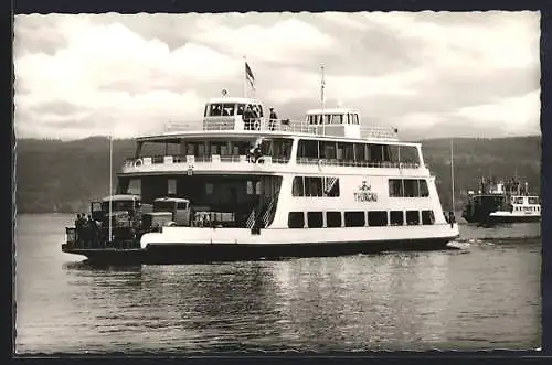 AK Bodensee-Fährschiff Thurgau begegnet seinem Schwesterschiff