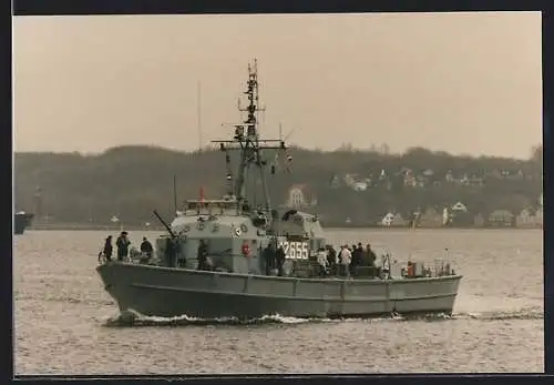 AK Binnen-Minensuchboot M2655 Nixe vor der Küste, Bundesmarine