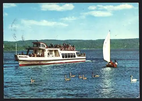 AK MS Herrsching neben einem Segelboot auf dem Ammersee