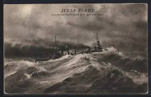 AK Croiseur Cuirassé Jules Ferry par grosse mer, Kriegsschiff