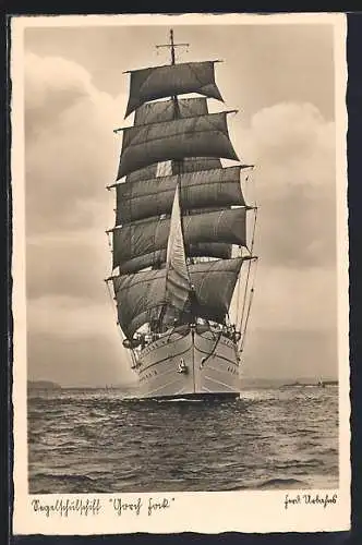 Foto-AK Kriegsmarine, Segelschulschiff Gorch Fock