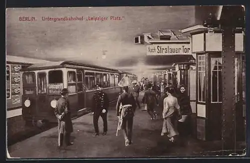 Künstler-AK Berlin, U-Bahnhof Leipziger Platz mit einfahrender Bahn