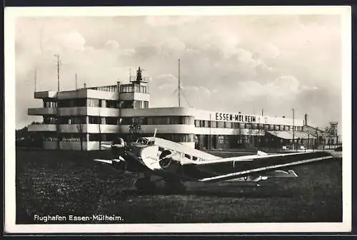 AK Flughafen Essen-Mülheim, Flugzeug der Lufthansa, Bauhaus