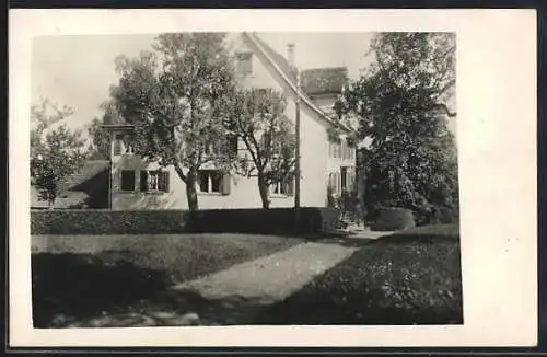 Foto-AK Schönenberg, Erholungsheim mit Garten