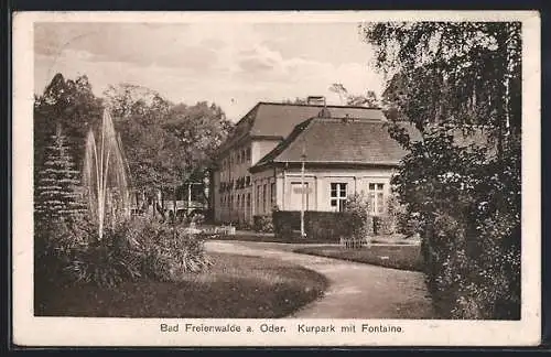 AK Bad Freienwalde a. Oder, Kurpark mit Fontaine