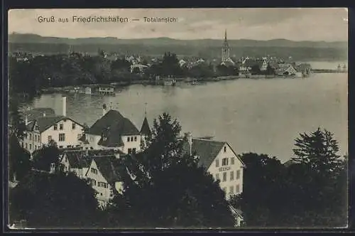 AK Friedrichshafen, Totalansicht mit See