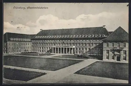 AK Oldenburg i. O., Platz am Staatsministerium