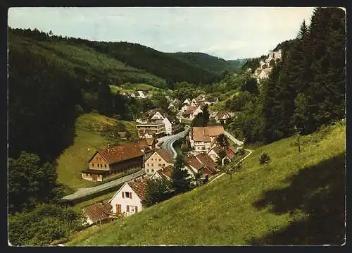 AK Berneck i. Schwarzwald, Ortsansicht vom Berghang aus